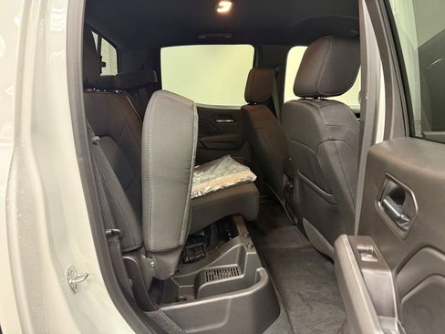 New 2026 GMC Canyon Elevation image 18