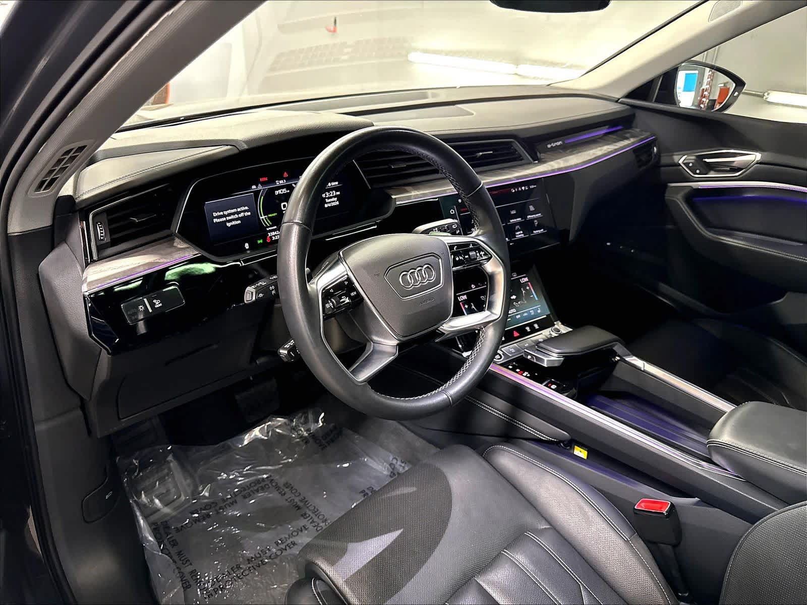 Used 2024 Audi Q8 e-tron Premium Plus w/ Prestige Package AWD/4WD image 15