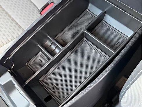 Used 2021 Ford Escape SE w/ Convenience Package image 19