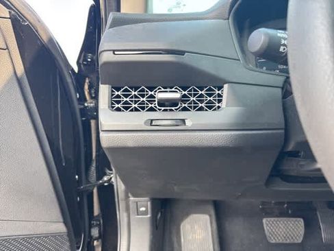 Used 2025 Honda Accord SE image 10