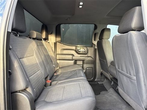 Used 2020 Chevrolet Silverado 1500 LT image 16