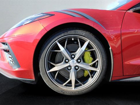 Used 2022 Chevrolet Corvette Stingray w/ Z51 Performance Package image 10