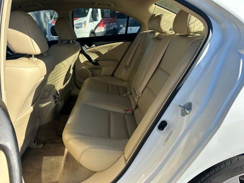 Used 2013 Acura TSX Sedan image 9