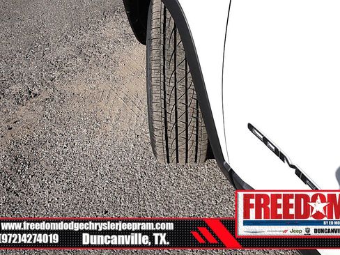 New 2026 Jeep Compass Latitude image 44