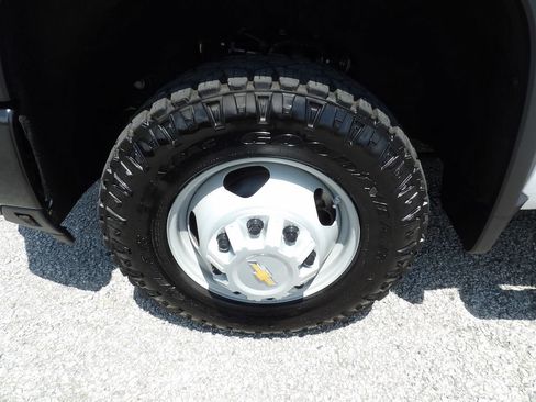 Used 2024 Chevrolet Silverado 3500 W/T w/ Snow Plow Prep Package AWD/4WD image 54