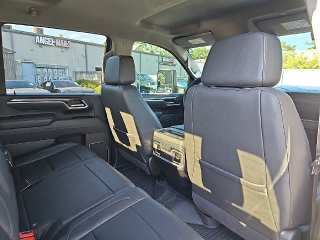 Used 2025 Chevrolet Silverado 2500 LTZ w/ LTZ Plus Package AWD/4WD image 11