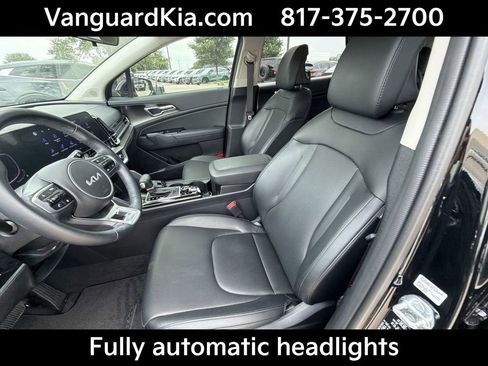 Certified 2025 Kia Sportage EX FWD image 15