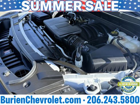 Used 2022 Chevrolet Suburban Z71 w/ Luxury Package AWD/4WD image 33