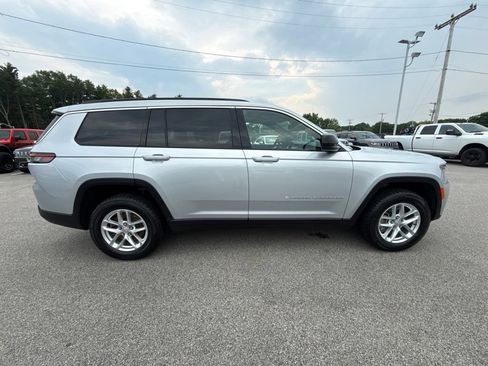 Certified 2025 Jeep Grand Cherokee L Laredo w/ Luxury Tech Group I AWD/4WD image 6