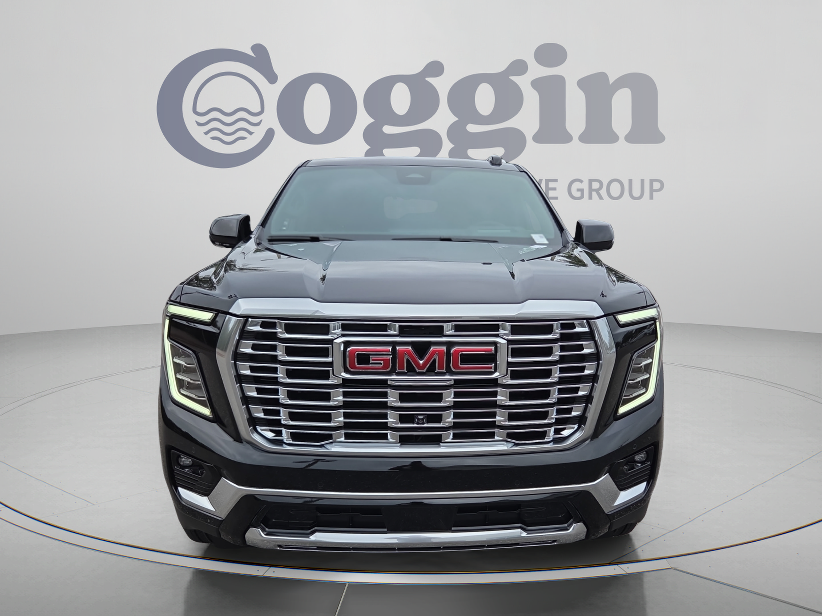New 2026 GMC Yukon Denali w/ Denali Reserve Package AWD/4WD image 8