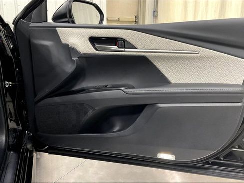 Certified 2025 Toyota Camry XLE w/ Premium Plus Package image 24