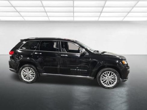 Used 2017 Jeep Grand Cherokee Summit AWD/4WD image 3
