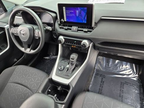 Certified 2024 Toyota RAV4 XLE image 17