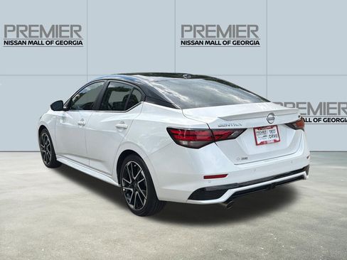 Certified 2025 Nissan Sentra SR w/ SR Premium Package FWD image 7
