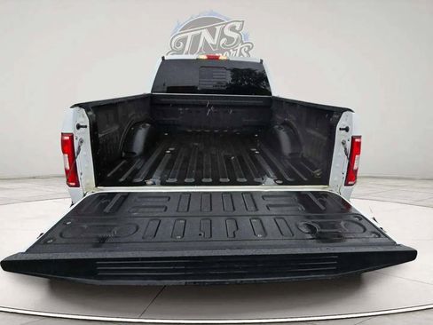 Used 2018 Ford F150 XLT w/ Equipment Group 302A Luxury image 6