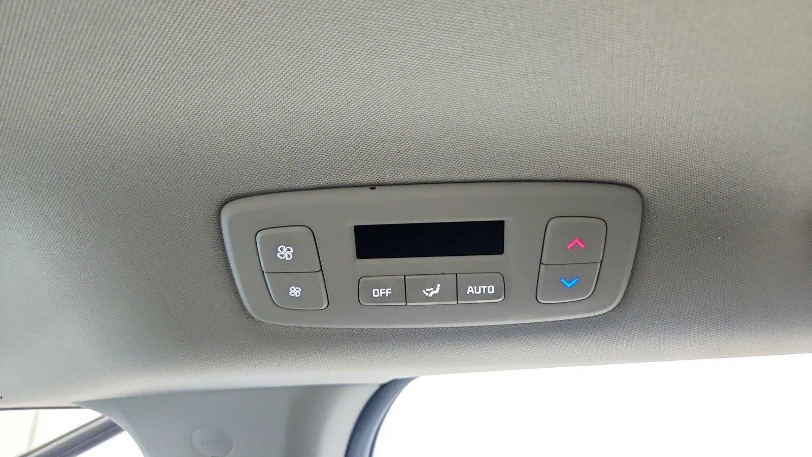 Used 2022 Kia Carnival SX Prestige FWD image 31