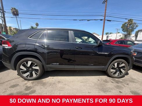 Used 2025 Volkswagen Atlas Cross Sport SE AWD/4WD image 8