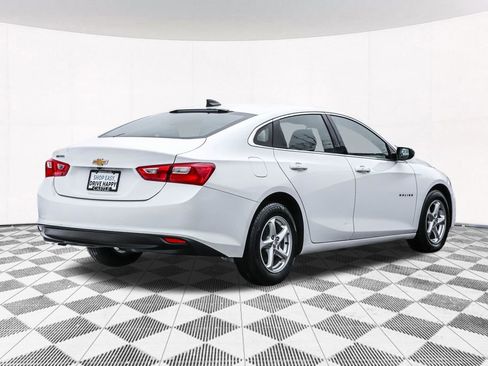 Used 2017 Chevrolet Malibu LS image 11