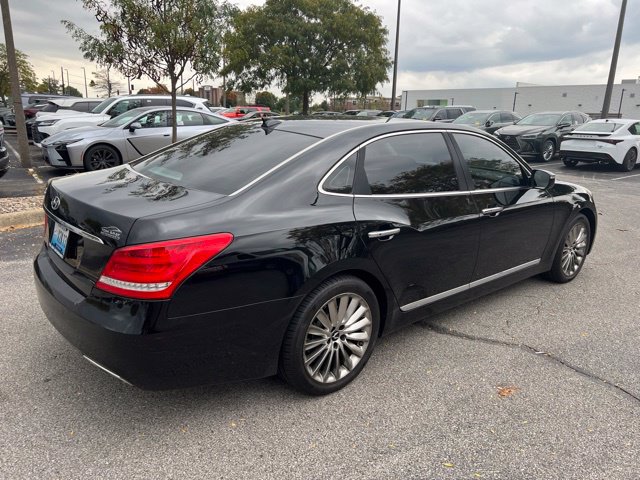 Used 2014 Hyundai Equus Signature RWD image 3