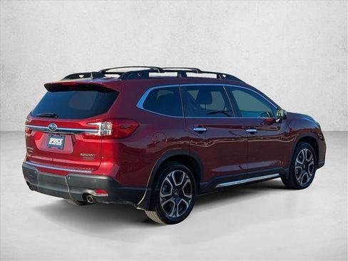 Used 2023 Subaru Ascent Touring image 5