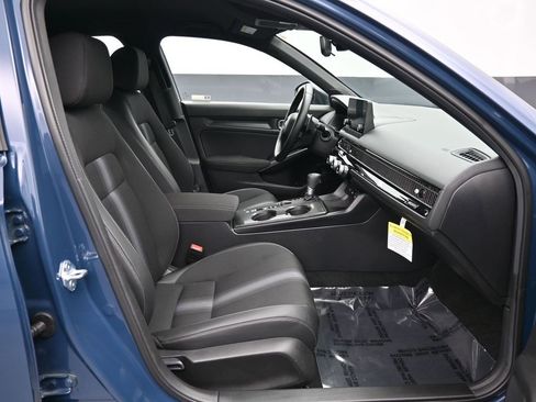 Certified 2025 Honda Civic Sport image 39