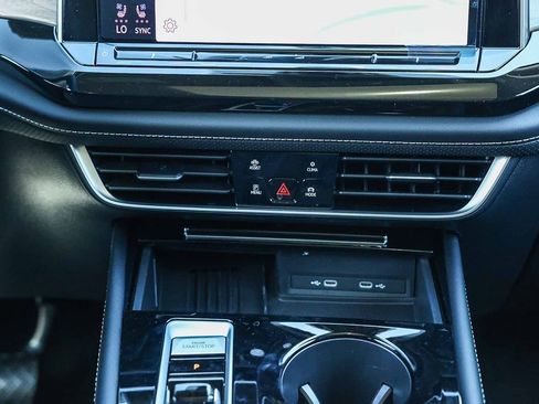 New 2026 Volkswagen Atlas SE image 19