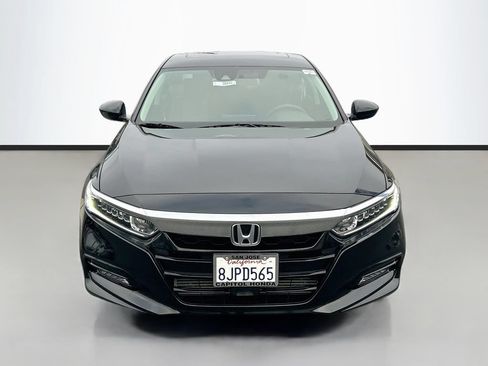 Used 2018 Honda Accord EX image 2