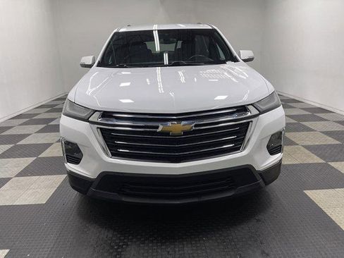 Used 2023 Chevrolet Traverse LT FWD image 6