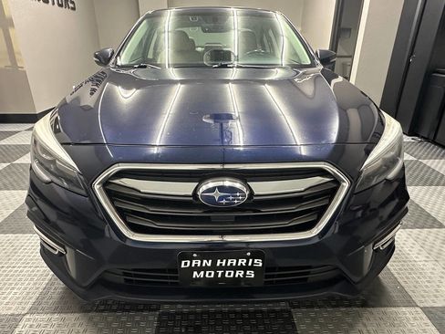 Used 2018 Subaru Legacy 2.5i Limited image 3