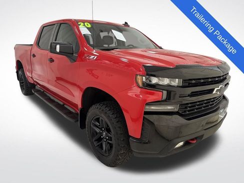 Used 2020 Chevrolet Silverado 1500 LT Trail Boss image 3