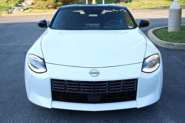 Certified 2026 Nissan Z Performance w/ Floor Mat Package RWD image 4