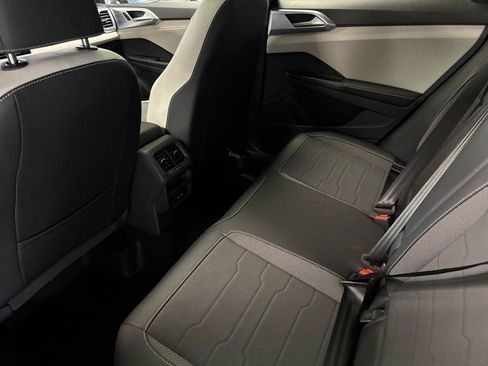 New 2026 Volkswagen Taos SE AWD/4WD image 11