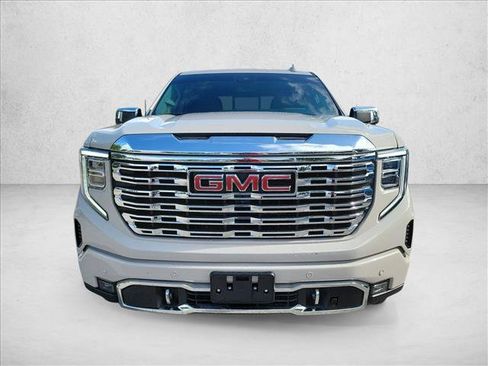 Used 2026 GMC Sierra 1500 Denali w/ Technology Package AWD/4WD image 2