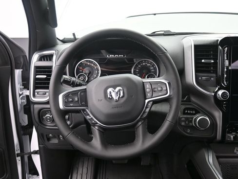 New 2026 RAM 1500 Big Horn AWD/4WD image 27