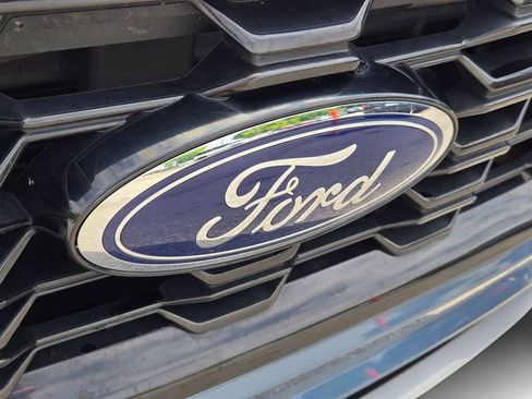 Used 2024 Ford Escape ST-Line FWD image 5