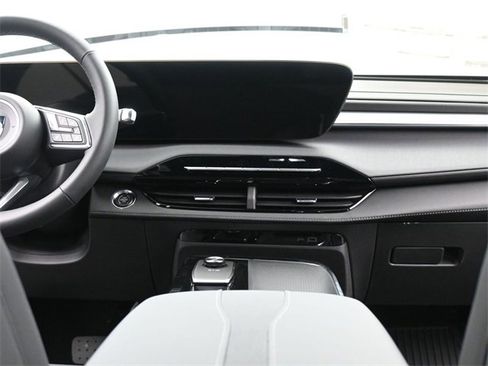 New 2026 Buick Enclave Preferred w/ Power Package image 27