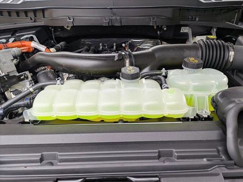 New 2025 Ford F150 Platinum w/ Equipment Group 702A High image 18