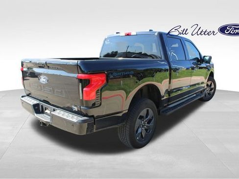 New 2025 Ford F150 Lightning Flash image 3