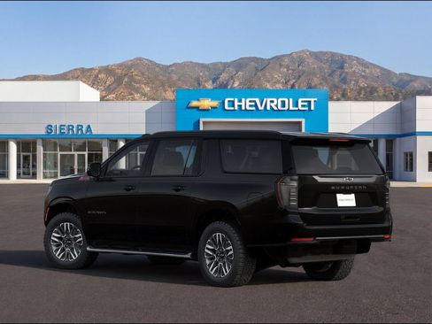 New 2026 Chevrolet Suburban Z71 AWD/4WD image 3