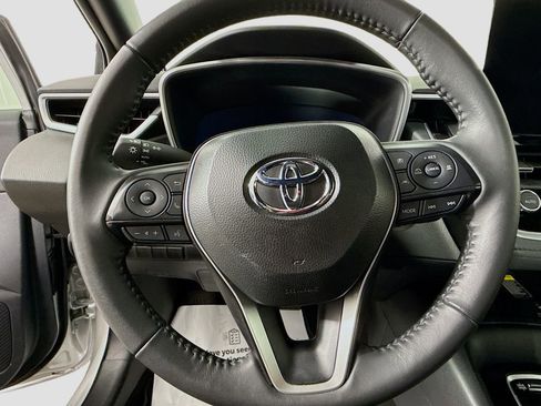 Used 2026 Toyota Corolla XSE FWD image 11
