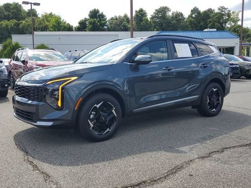 Used 2026 Kia Sportage EX w/ EX Panoramic Sunroof Package AWD/4WD image 3