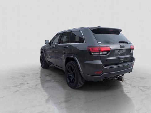 Used 2015 Jeep Grand Cherokee Altitude AWD/4WD image 4