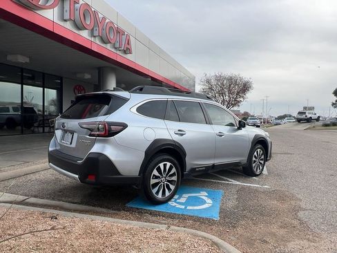 Used 2024 Subaru Outback Limited XT image 5