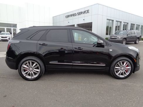Certified 2023 Cadillac XT5 Sportv w/ Technology Package AWD/4WD image 5