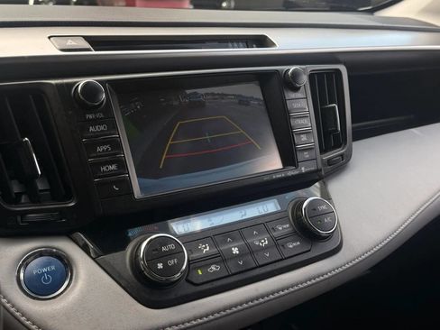 Used 2018 Toyota RAV4 XLE w/ Convenience Package AWD/4WD image 27
