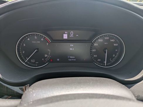 Used 2023 Cadillac XT4 Sport FWD image 29