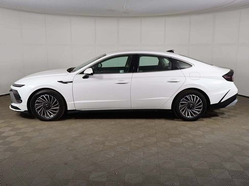 Certified 2025 Hyundai Sonata SEL FWD image 12