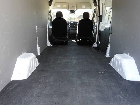 Used 2024 Ford Transit 350 148 High Roof Extended image 23