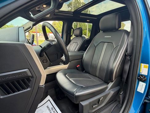 Used 2020 Ford F250 Platinum w/ Tremor Off-Road Package AWD/4WD image 23