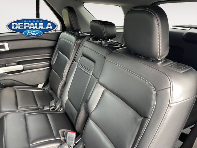 Certified 2021 Ford Explorer XLT w/ Equipment Group 202A AWD/4WD image 17